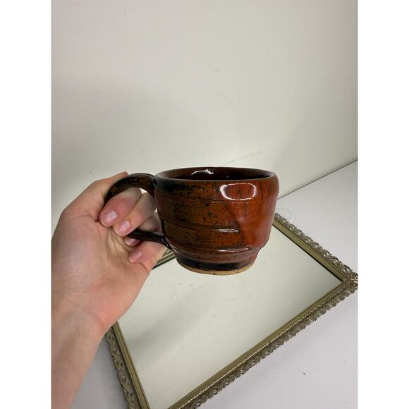 Signed Pottery mug, wide handle, brown, wheel thrown pottery, glazed, non-toxic - Picture 2 of 10